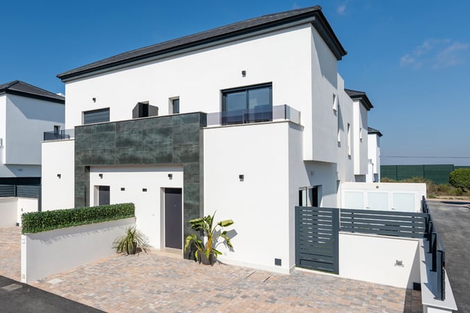 Villa in El Altet - view 1