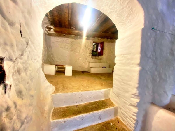 House in Salares - view 1