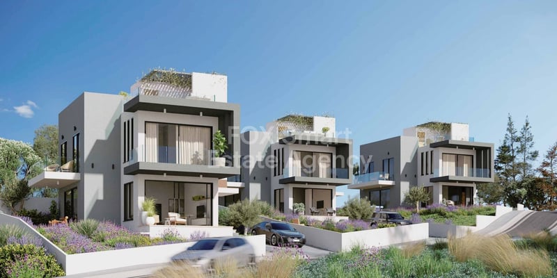 House in Konia - view 1