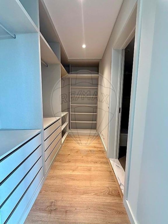 Villa in Cascais - Image 3