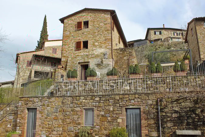 House in Gaiole in Chianti - view 1