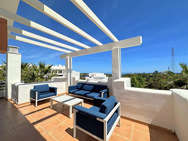 Penthouse in Casares - view 1