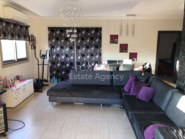 House in Dali - view 1