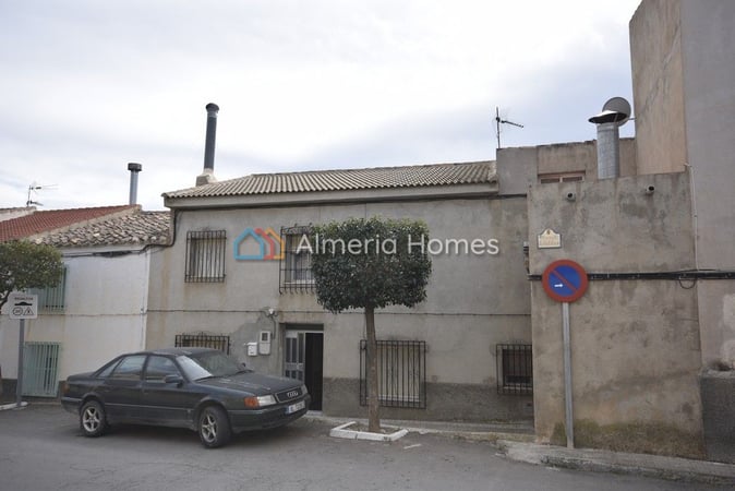 House in Oria - view 1