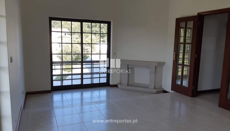 House in Sopo - view 1