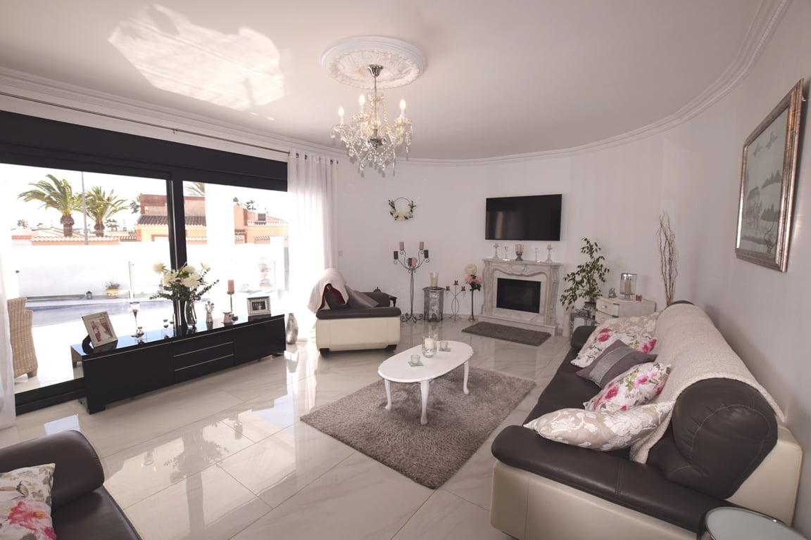 House in Ciudad Quesada - Image 2