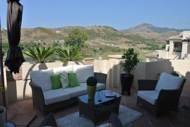 House in Benahavis - Image 2