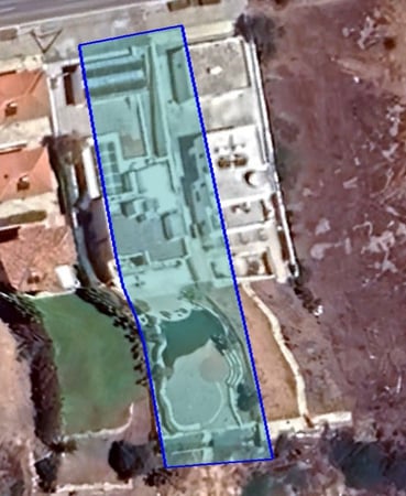 House in Maroni - view 1