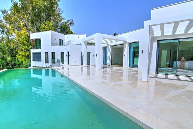 Villa in San Roque Club - view 1