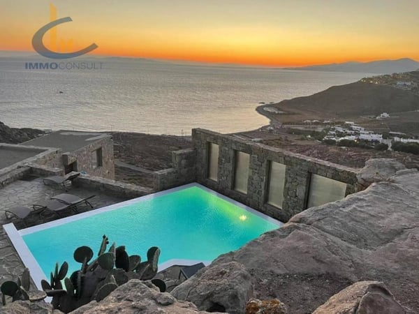 House in Mykonos - view 1