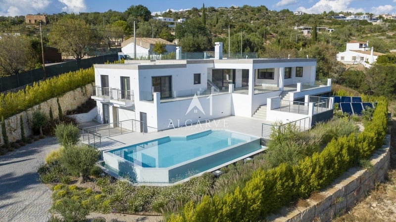 House in Loule - view 1