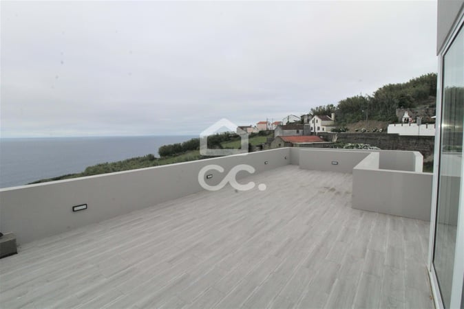 Villa in Remedios - view 1