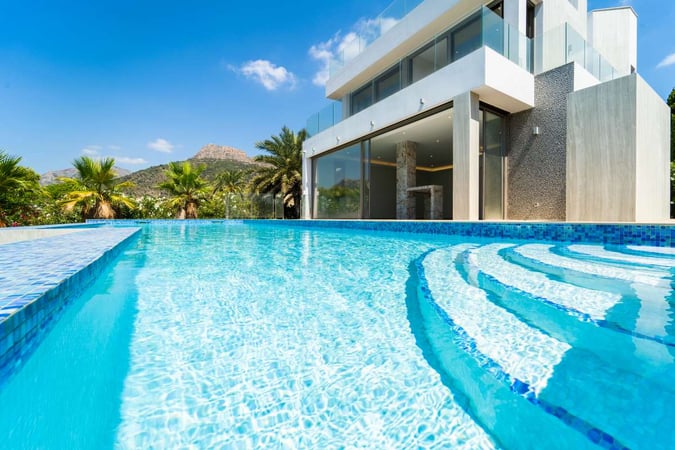 Villa in Calp - view 1