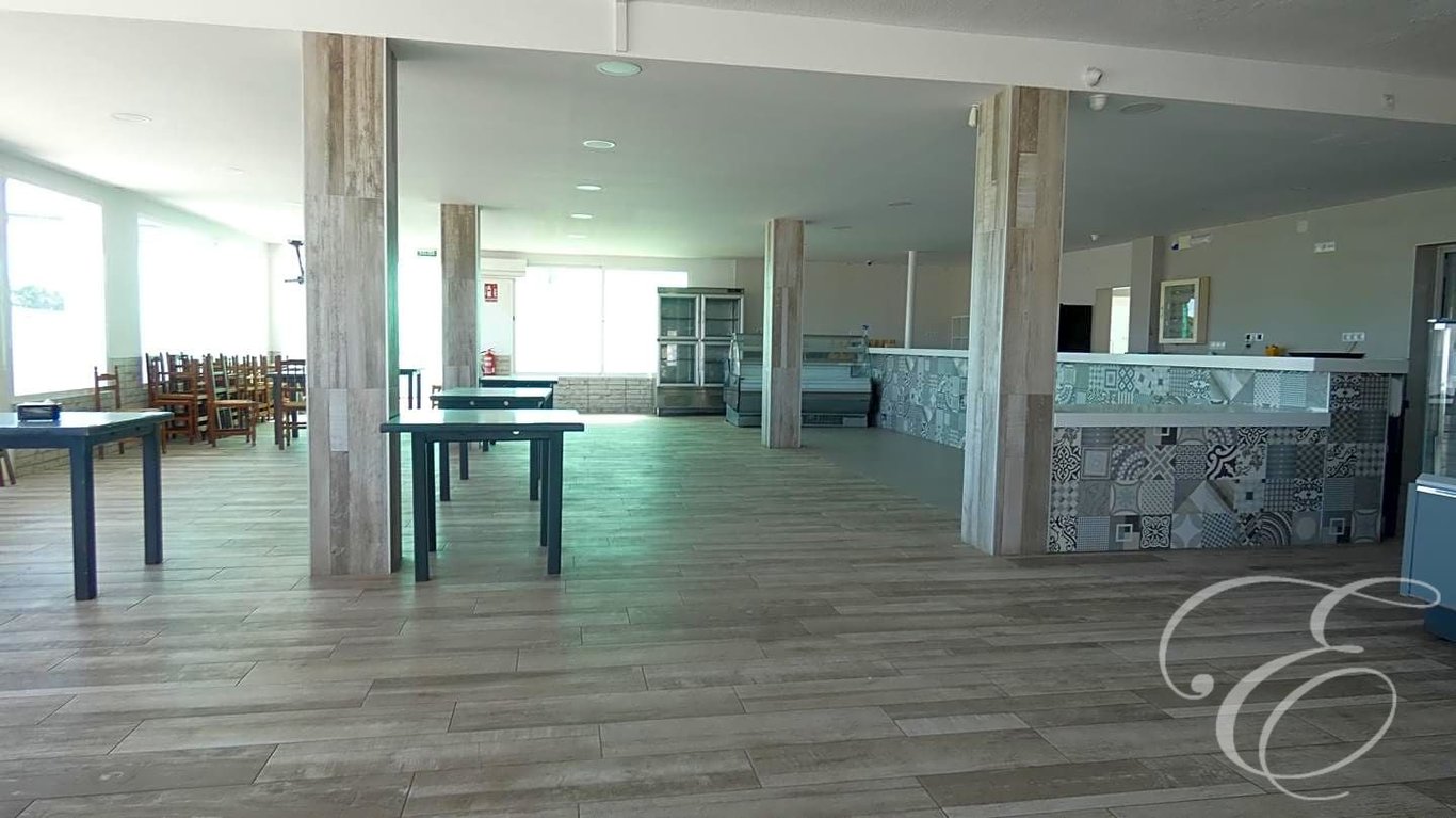 Apartment in Granada - Image 2