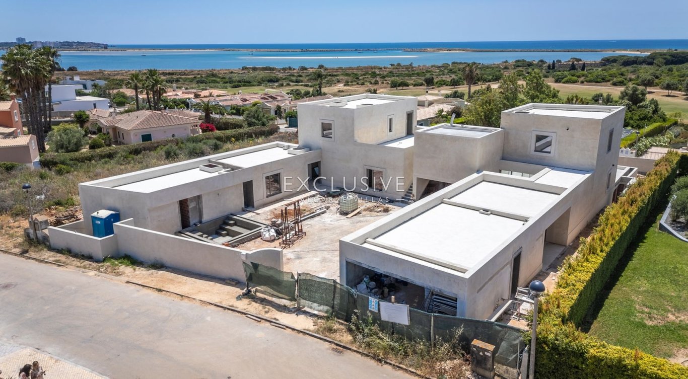 House in Lagos - Image 2