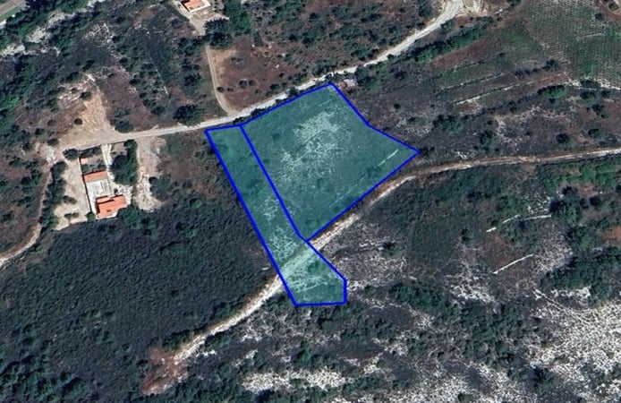 House in Pera Pedi - view 1