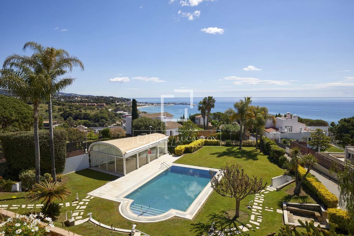 House in Arenys de Mar - Image 2