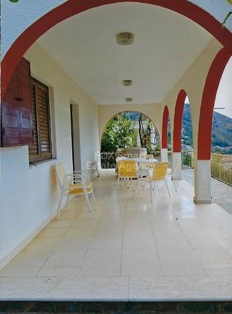 House in Pedoulas - view 1