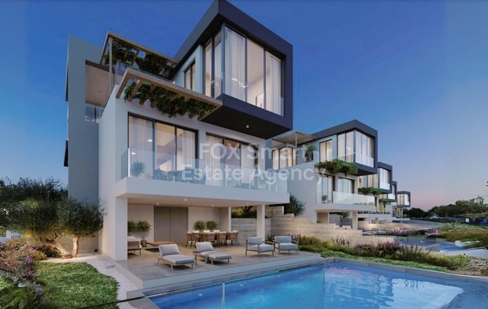 House in Tala - view 1