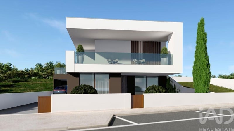 House in Tornada - view 1