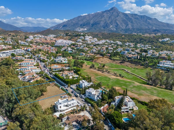 Land in El Angel - view 1