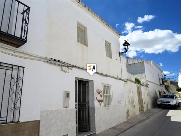 House in Jaen - view 1