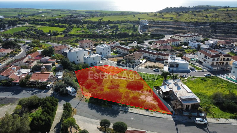 Land in Episkopi Lemesou - view 1