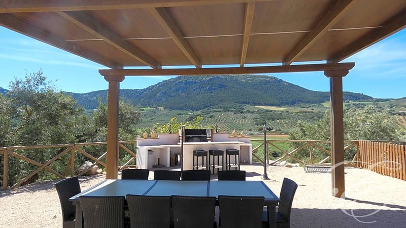 House in Villanueva del Trabuco - view 1