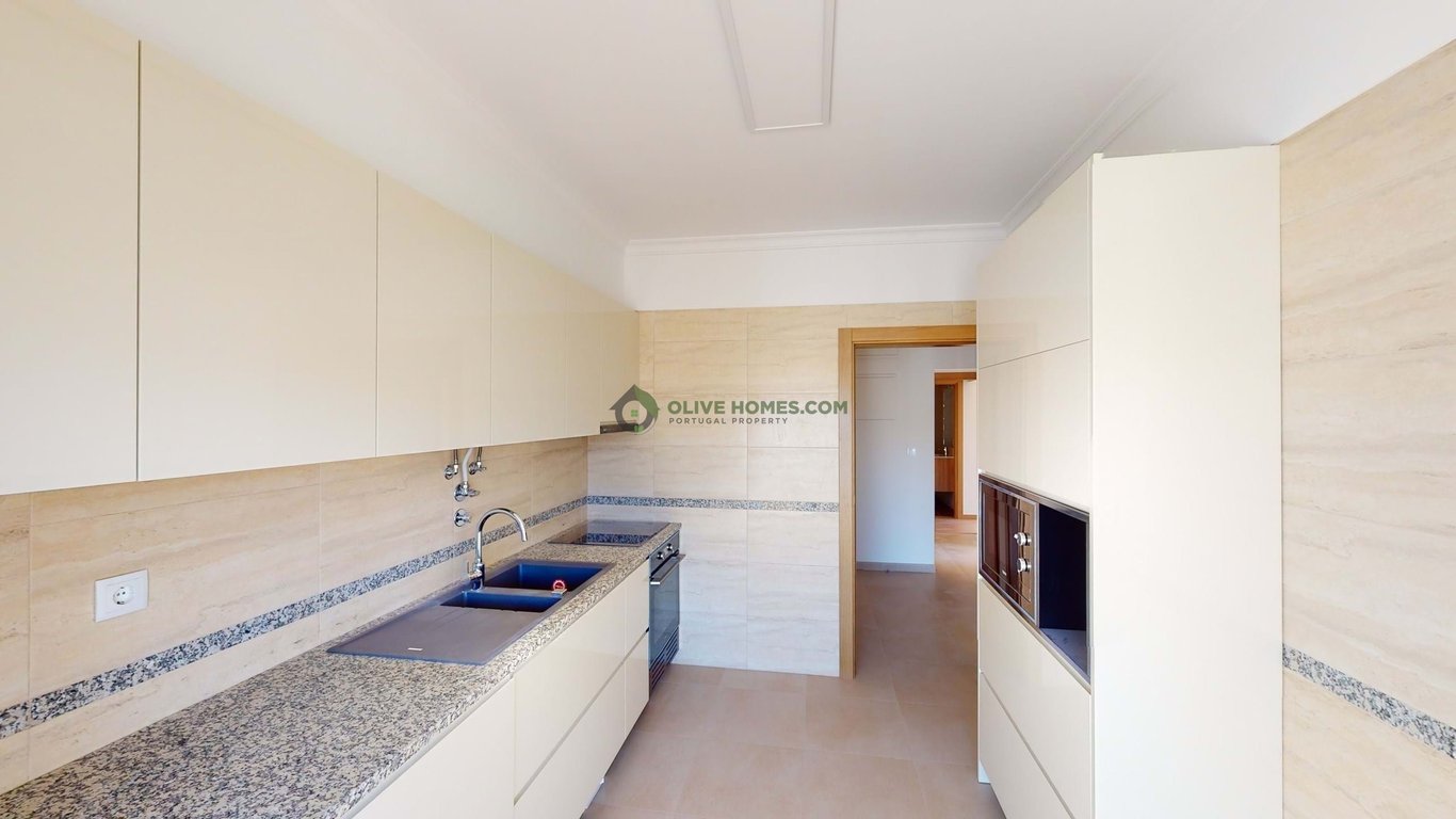 Apartment in Lagos - Image 2