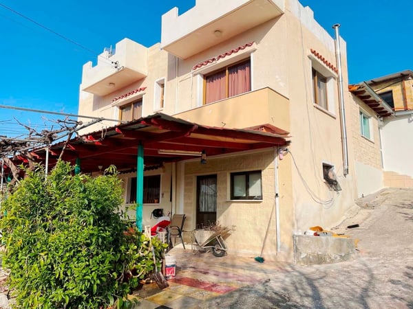 House in Mandria - view 1