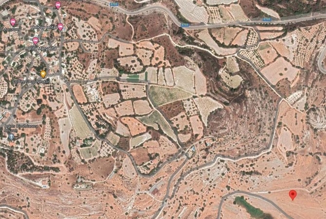 Land in Agios Dimitrianos - view 1