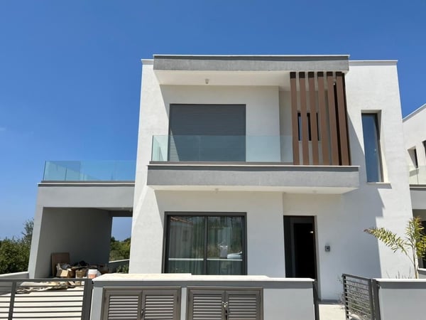 House in Paphos - view 1