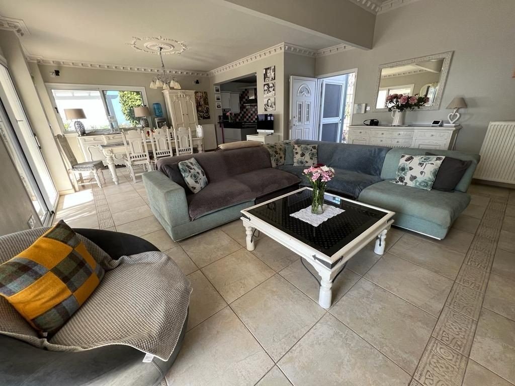 House in Pegeia - Image 2