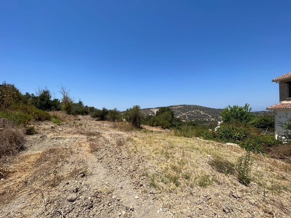 Land in Peristerona - view 1