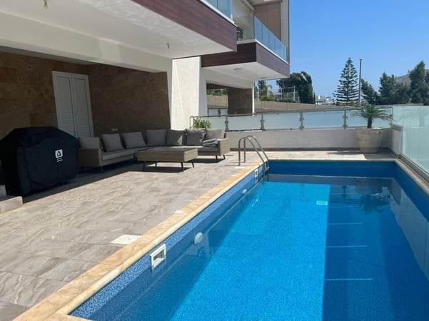 Apartment in Kissonerga - view 1