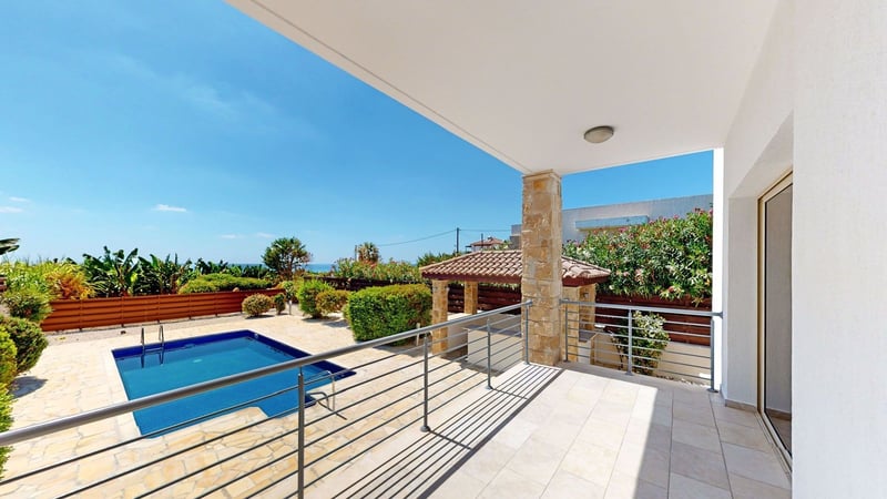 House in Kissonerga - view 1