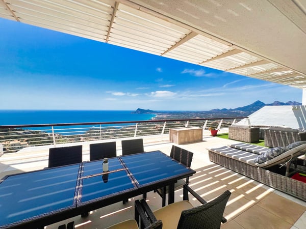 Apartment in Altea la Vella - view 1