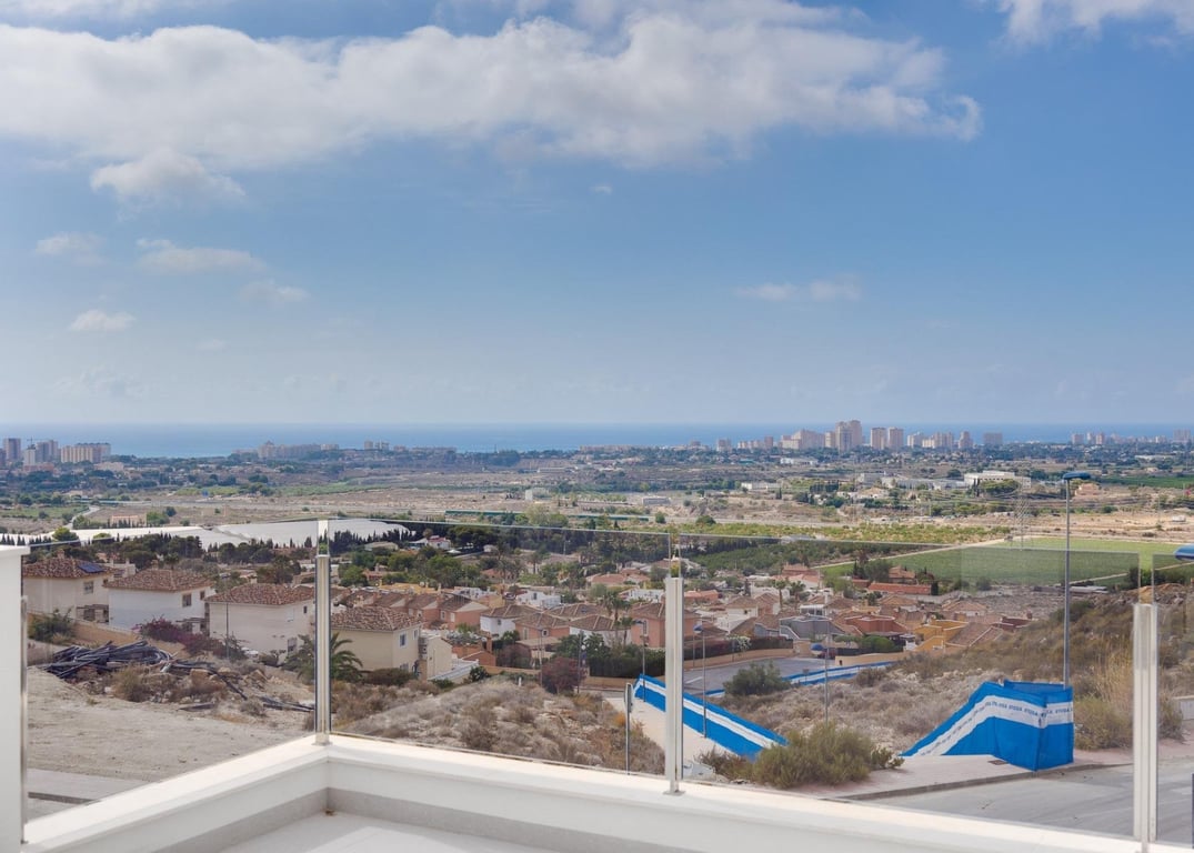 Villa in Mutxamel - Image 4