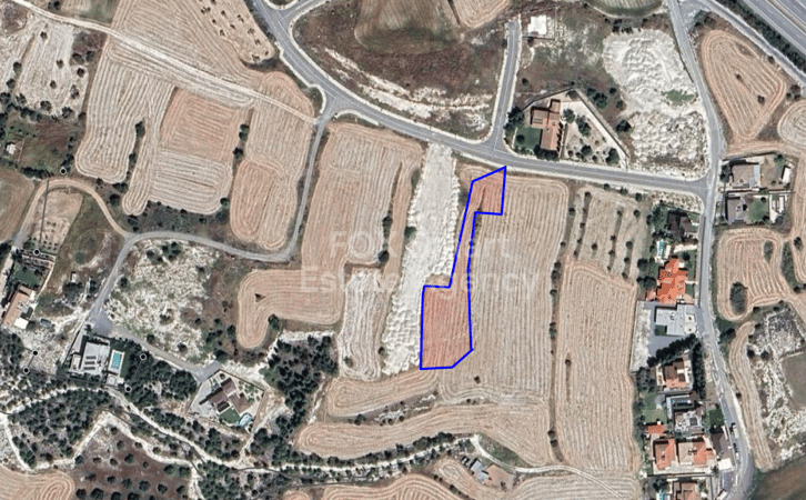 Land in Alampra - view 1