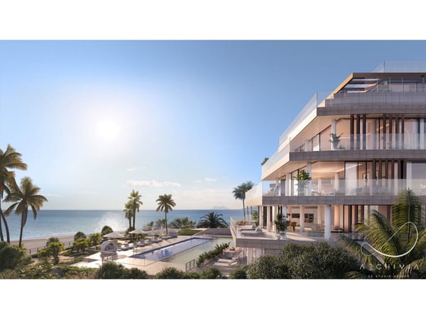 House in Estepona - view 1