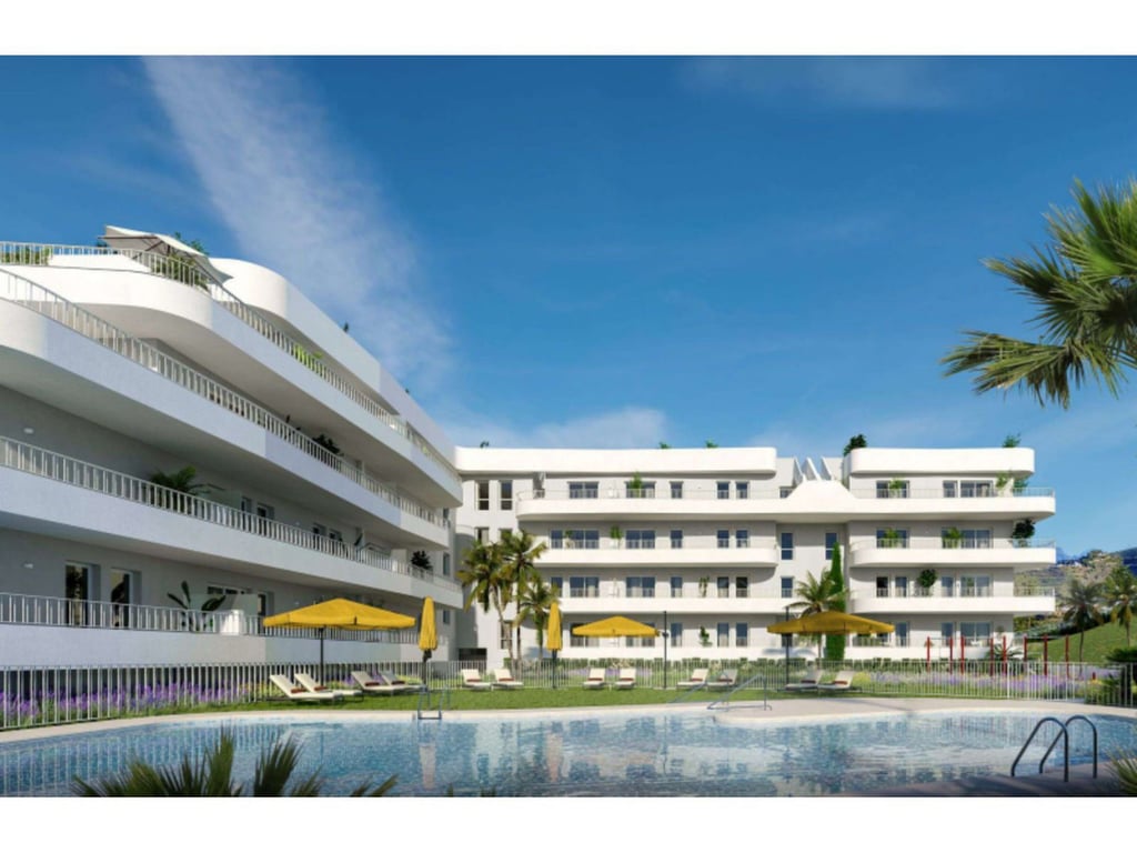 Apartment in Fuengirola - Image 2