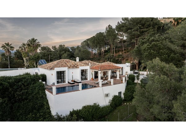 House in Atalaya Isdabe - view 1