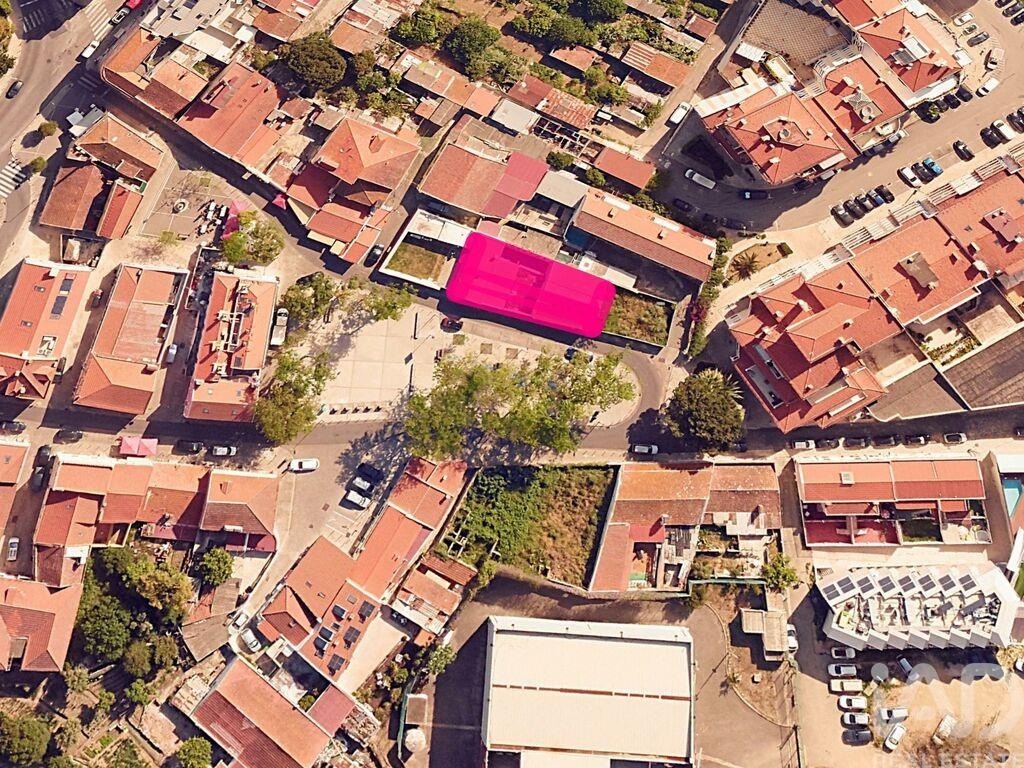 Land in Sao Domingos de Benfica - Image 2