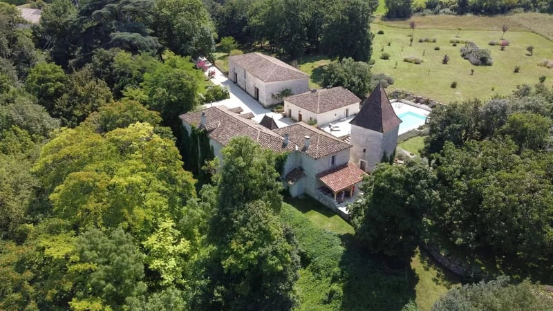 House in Roquecor - view 1