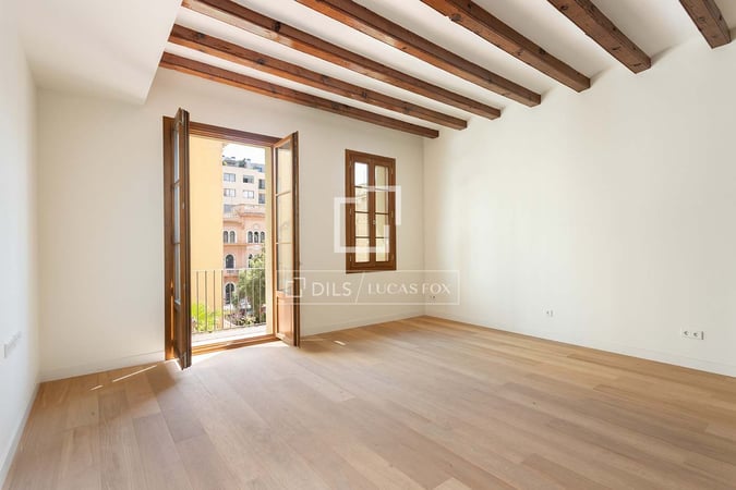 Apartment in Barcelona - view 1