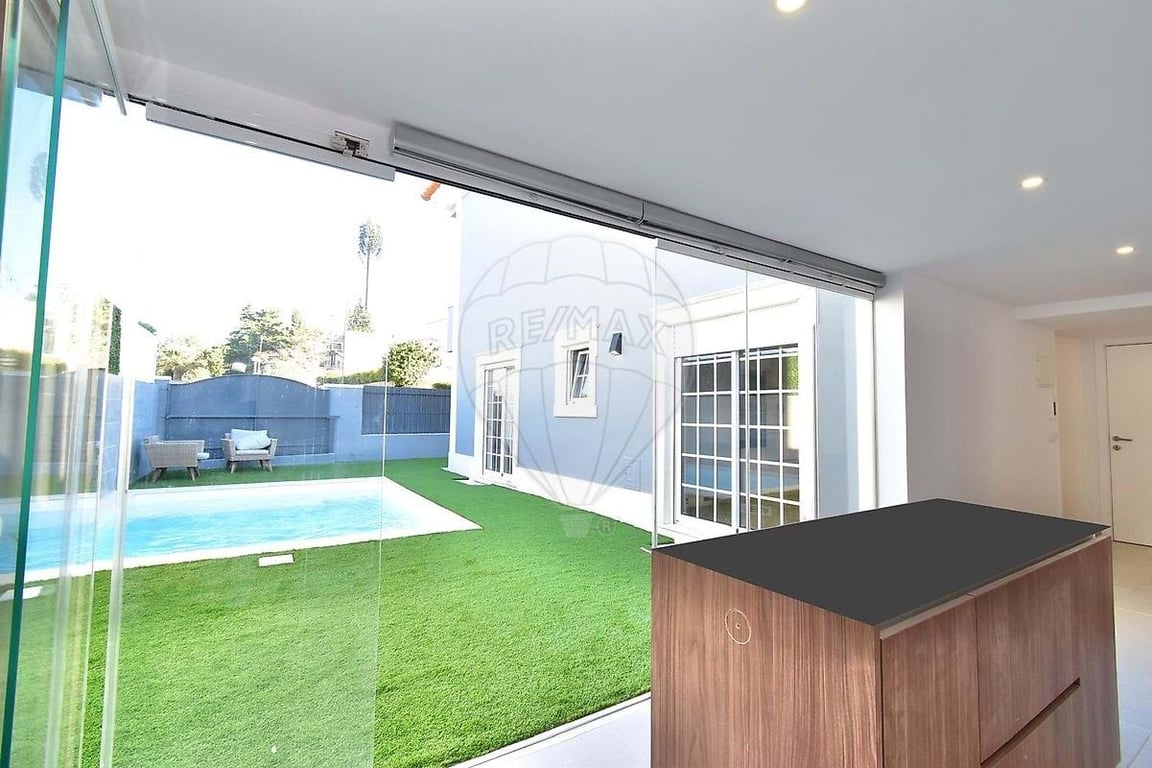 Villa in Aldeia de Juso - Image 3