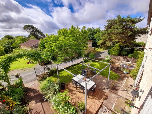 House in Issigeac - view 1