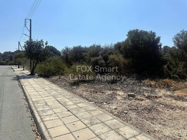 Land in Kouklia - view 1