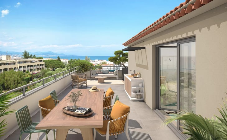 Apartment in Antibes - view 1