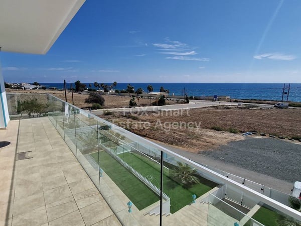 House in Zygi - view 1